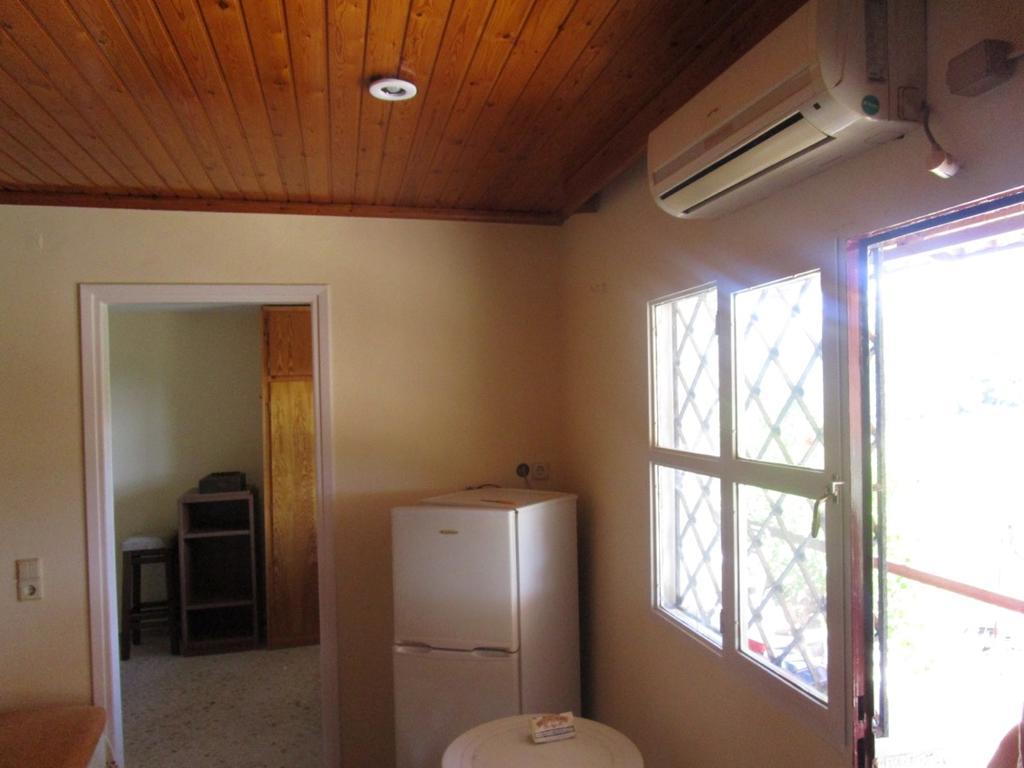 Countryside House ξενώνας Perachora Εξωτερικό φωτογραφία